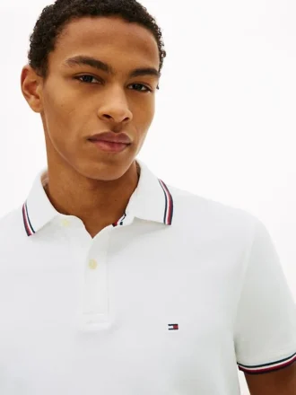 Polo Tommy Wicking de corte regular