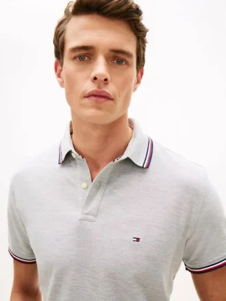 Polo Tommy Wicking de corte regular