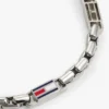 Pulseira com elos em forma de bandeira
