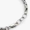 Pulseira com elos em forma de bandeira