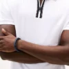 Pulseira de couro trançado