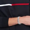 Pulseira em aço inoxidável com riscas de bandeira Pulseira em aço inoxidável com riscas de bandeira