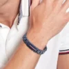 Pulseira em aço inoxidável com riscas de bandeira Pulseira em aço inoxidável com riscas de bandeira