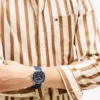 Relógio cronógrafo com bracelete em silicone de 43 mm