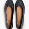Sabot de couro liso Sabot de couro liso