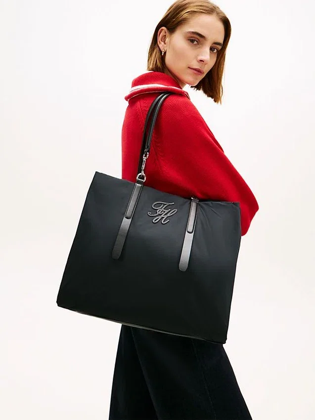 Saco Tote com Monograma em Letra Cursiva Repelente à Água Saco Tote com Monograma em Letra Cursiva Repelente à Água