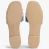 Sandália tipo chinelo em ganga com logótipo em tecido Sandália tipo chinelo em ganga com logótipo em tecido