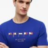 T-shirt com bandeira náutica bordada T-shirt com bandeira náutica bordada