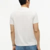 T-shirt com bolso e risca no peito T-shirt com bolso e risca no peito