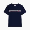 T-shirt com bolso e risca no peito T-shirt com bolso e risca no peito