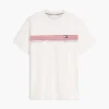 T-shirt com bolso e risca no peito T-shirt com bolso e risca no peito