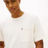 T-shirt com bolso em malha de jersey T-shirt com bolso em malha de jersey