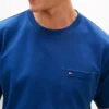 T-shirt com bolso em malha de jersey T-shirt com bolso em malha de jersey