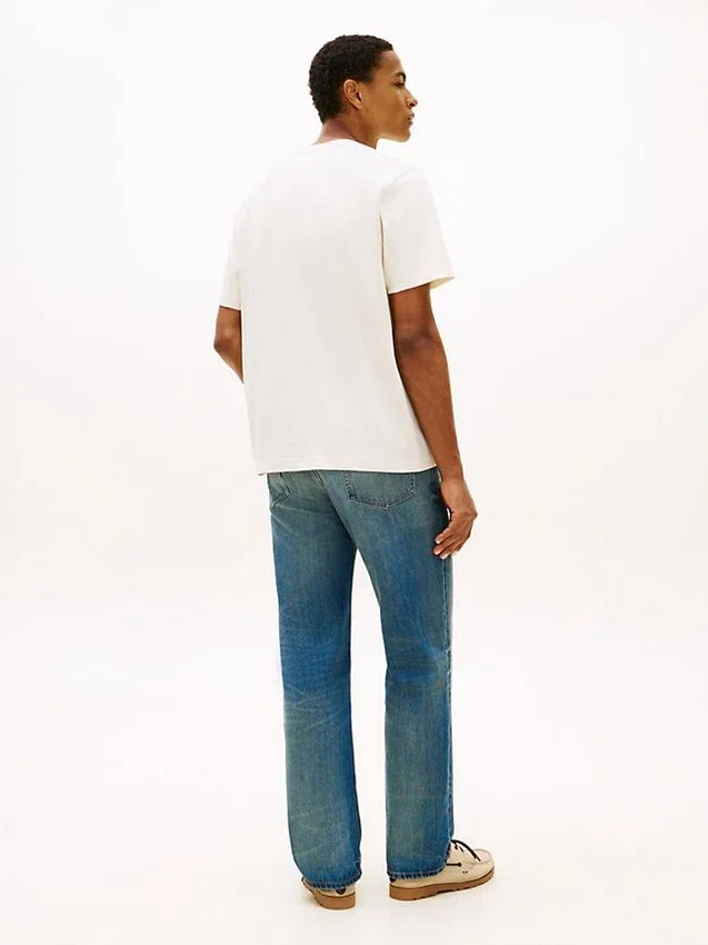 T-shirt com bolso em malha de jersey T-shirt com bolso em malha de jersey