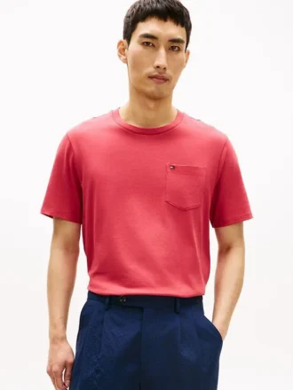 T-shirt com bolsos para o dia-a-dia