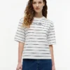 T-shirt com corte descontraído e logótipo bordado T-shirt com corte descontraído e logótipo bordado