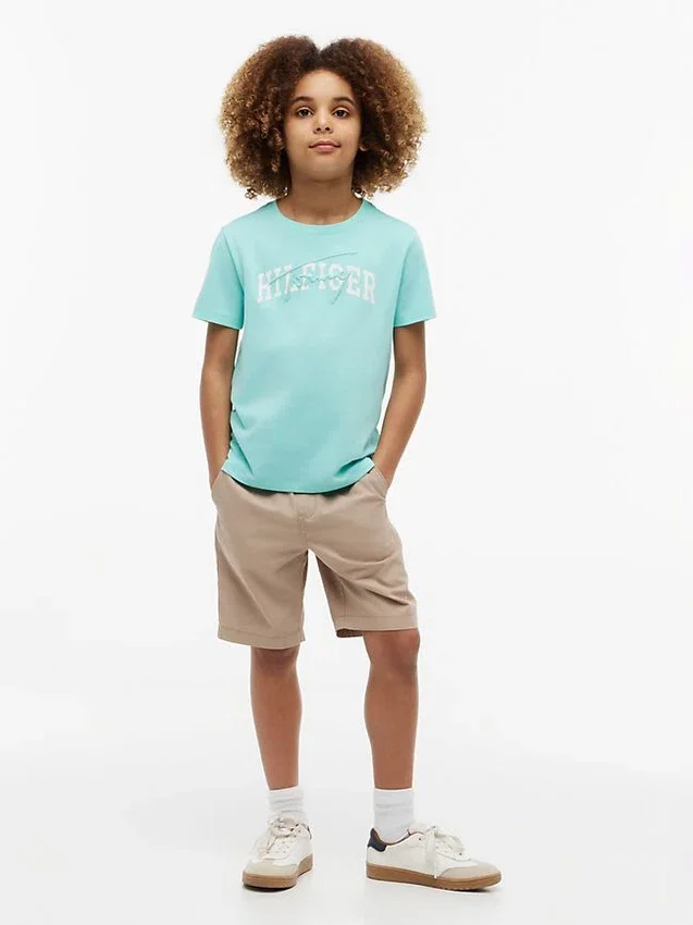 T-shirt com grafismo Hilfiger para criança T-shirt com grafismo Hilfiger para criança