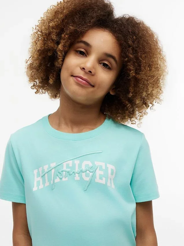 T-shirt com grafismo Hilfiger para criança T-shirt com grafismo Hilfiger para criança