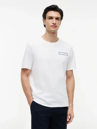 T-shirt com gráfico da costa