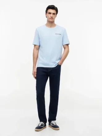 T-shirt com gráfico da costa