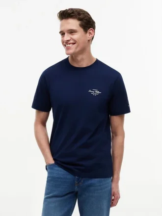 T-shirt com gráfico náutico nas costas