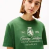 T-shirt com logótipo bordado T-shirt com logótipo bordado