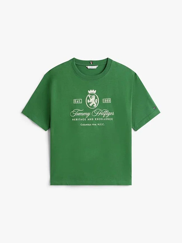 T-shirt com logótipo bordado T-shirt com logótipo bordado