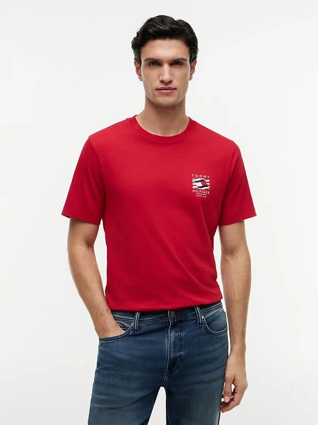 T-shirt com logótipo Box Flag T-shirt com logótipo Box Flag