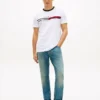 T-shirt com logótipo da bandeira bordado T-shirt com logótipo da bandeira bordado