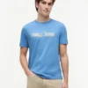 T-shirt com logótipo da bandeira Cabana T-shirt com logótipo da bandeira Cabana