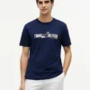 T-shirt com logótipo da bandeira Cabana T-shirt com logótipo da bandeira Cabana