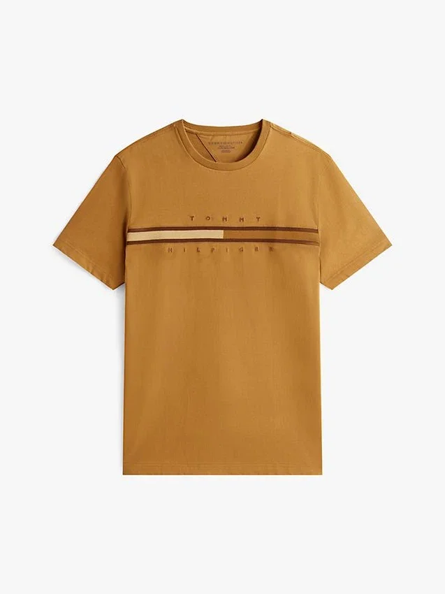 T-shirt com logótipo da bandeira em tons T-shirt com logótipo da bandeira em tons