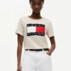 T-shirt com logótipo de bandeira grande