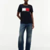 T-shirt com logótipo de bandeira grande