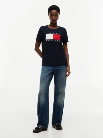 T-shirt com logótipo de bandeira grande