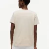 T-shirt com logótipo de bandeira grande