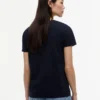 T-shirt com logótipo de riscas com bandeira bordado