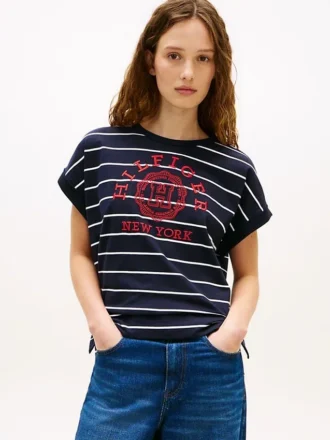T-shirt com logótipo em arco e mangas dolman às riscas