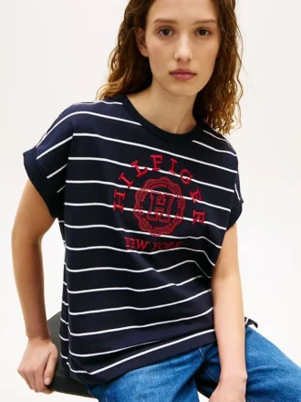 T-shirt com logótipo em arco e mangas dolman às riscas