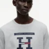 T-shirt com logótipo H T-shirt com logótipo H