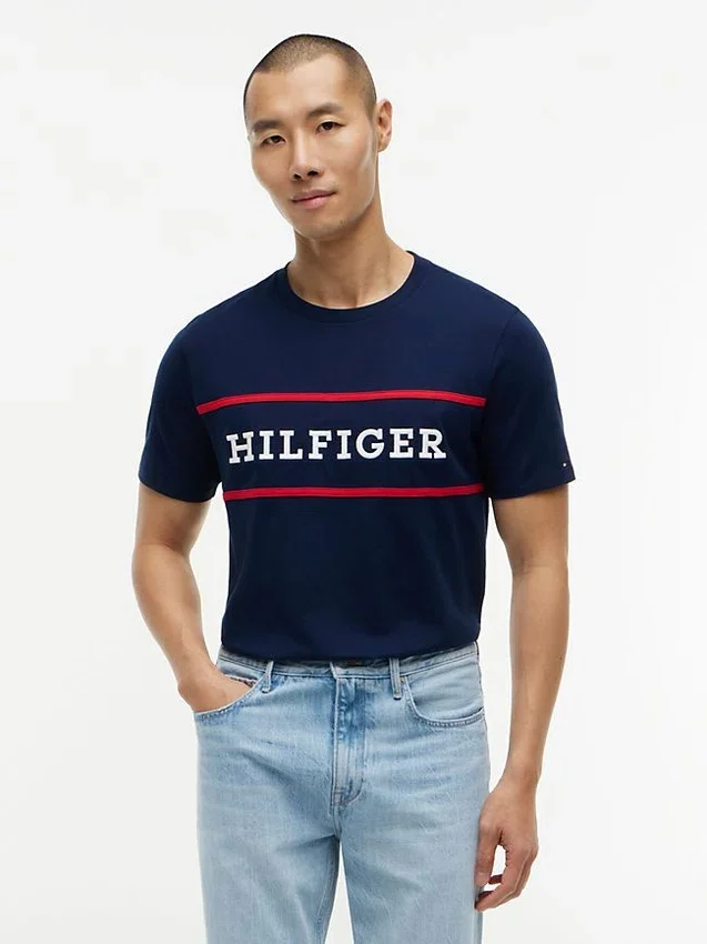 T-shirt com logótipo Hilfiger T-shirt com logótipo Hilfiger