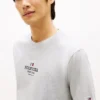 T-shirt com logótipo Hilfiger T-shirt com logótipo Hilfiger