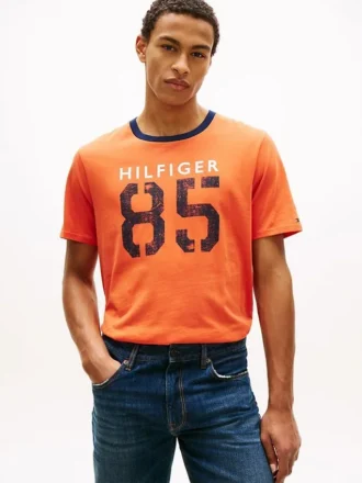 T-shirt com logótipo Hilfiger 85