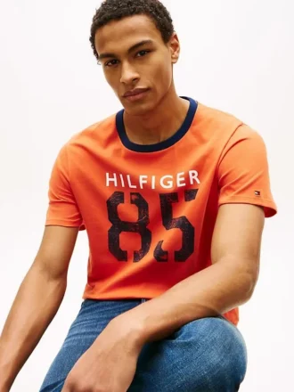 T-shirt com logótipo Hilfiger 85