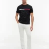 T-shirt com logótipo Signature Flag Stripe