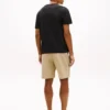 T-shirt com logótipo sobreposto T-shirt com logótipo sobreposto