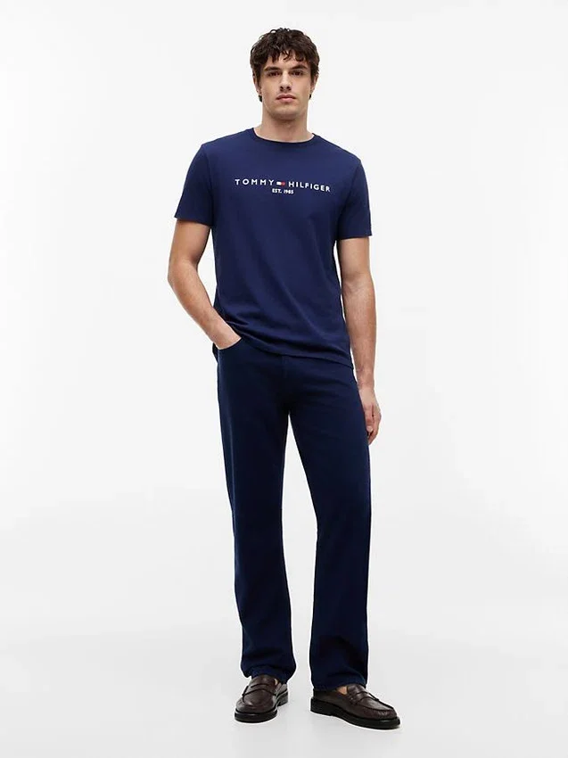 T-shirt com logótipo Tommy bordado T-shirt com logótipo Tommy bordado