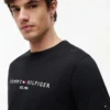 T-shirt com logótipo Tommy bordado