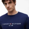 T-shirt com logótipo Tommy bordado T-shirt com logótipo Tommy bordado