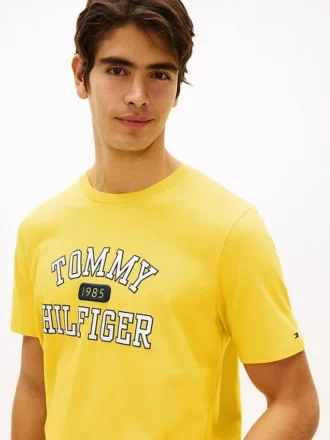 T-shirt com logótipo Tommy Varsity